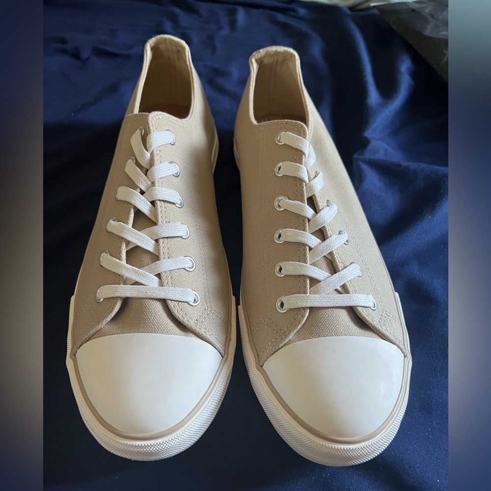 Brand new New Republic Night Cap Canvas shoes